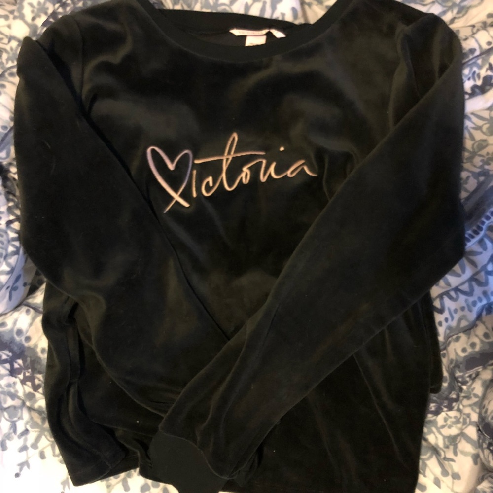 Victoria Secret Sweater - Picture 2 of 4